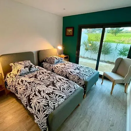 New And Modern 3 Bedroom With Private Heated Pool Near Nazare * São Martinho do Porto